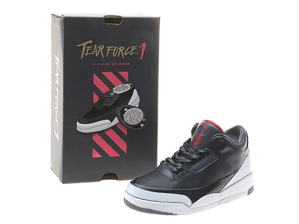 Grinder "Tear Force1 Schwarz"; 3-tlg.; &Oslash; 35 mm; ca. 8 x14,5 cm, einzeln