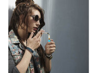 Elektrofeuerzeuge "BEANS" ergonomisches Design, 4-fach sortiert; 12er Display